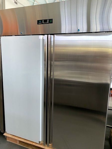 Морозильна шафа HKN-GX1410BT INOX Hurakan (BX)056915 фото