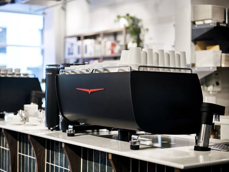 Профессиональная кофемашина Black Eagle Maverick Gravimetric 3GR Victoria Arduino (AC)035106 фото