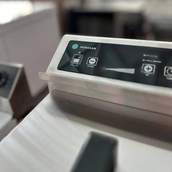 Профессиональная фритюрница индукционная Hurakan HKN-FDI8T (BX)034627 фото