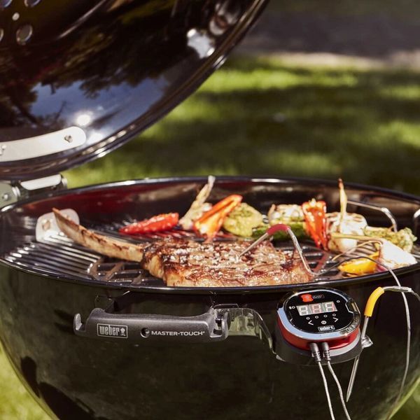 Гриль угольный Master-Touch Premium SE E-5775 57 см WEBER (17401004) (AV)055817 фото