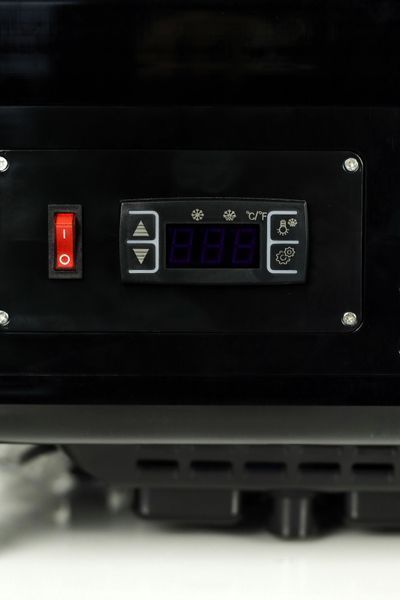 Кондитерская витрина HKN-LPD100B Hurakan (BX)034258 фото